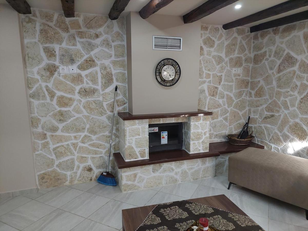 Το Σπίτι Του Παληκαρα Villa Diava Luaran gambar
