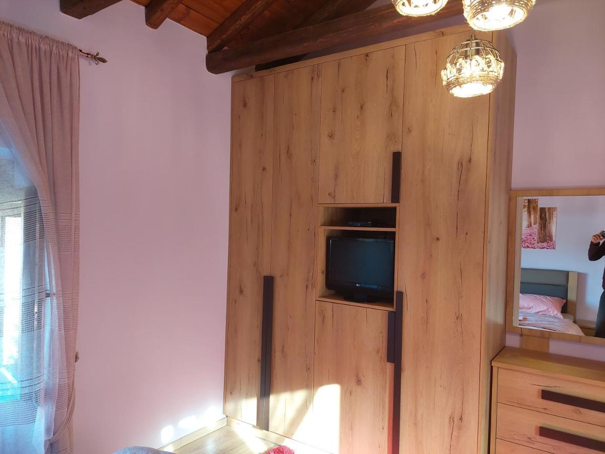 Το Σπίτι Του Παληκαρα Villa Diava Luaran gambar